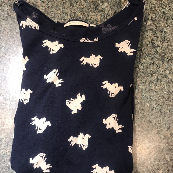 Cabbages & Roses size Small t shirt - Picture 8 of 9